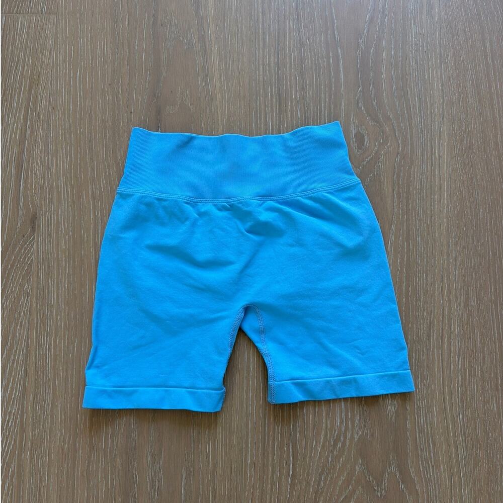 Levate Bike Shorts Scrunch Butt Size XS Turquoise